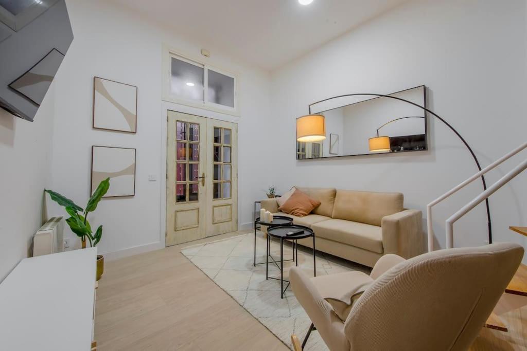Luxury Apartment In The Center Мадрид Экстерьер фото