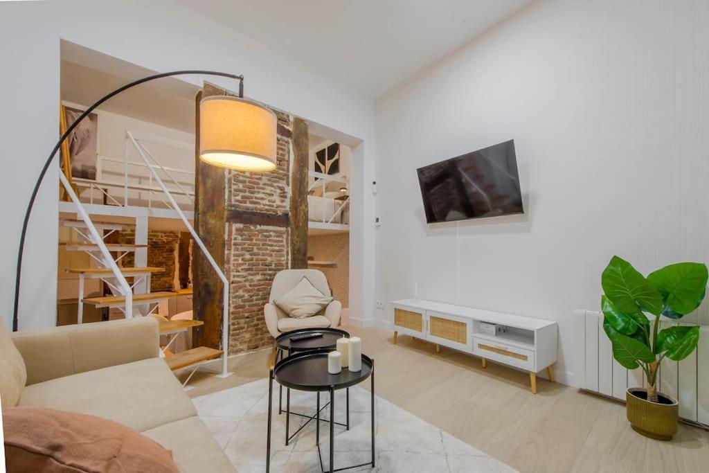 Luxury Apartment In The Center Мадрид Экстерьер фото